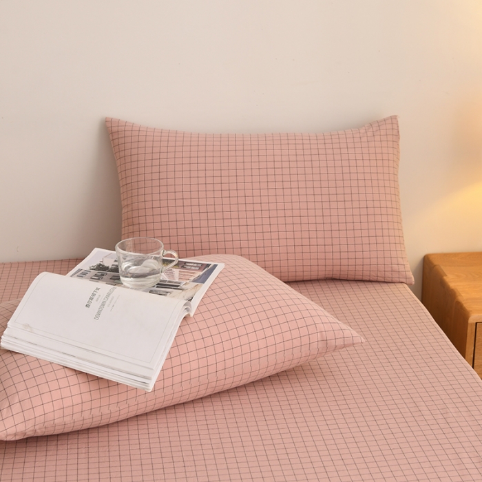 91家纺网 家纺一手货源 找家纺 雪云美 2024新款A类色织纯棉水洗棉100%新疆棉全棉床笠 粉小方格