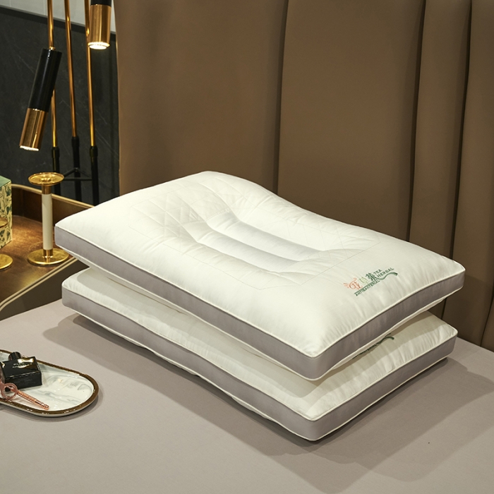 91家纺网 家纺一手货源 找家纺 赛格时代家居 花草茶 美颜枕 定型羽丝绒枕 枕芯