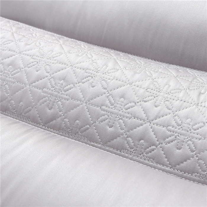 91家纺网 家纺一手货源 找家纺 赛格时代家居 生物基大米 定型羽丝绒枕 枕芯