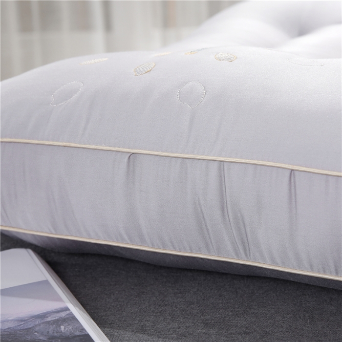 91家纺网 家纺一手货源 找家纺 赛格时代家居 生物基大米 定型羽丝绒枕 枕芯