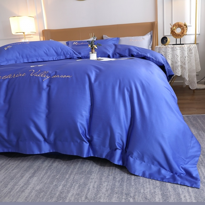 91家纺网 家纺一手货源 找家纺 总-2024全棉双股50支双股贡缎长绒棉绣花四件套蝶舞纯棉刺绣