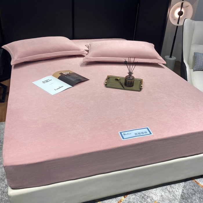 91家纺网 家纺一手货源 找家纺 豪选 新款高端贡缎锦棉床笠单层两面用防尘冰丝床罩床垫套 粉
