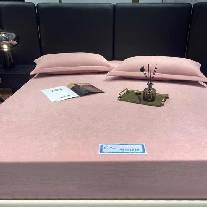 91家纺网 家纺一手货源 找家纺 豪选 新款高端贡缎锦棉床笠单层两面用防尘冰丝床罩床垫套 粉