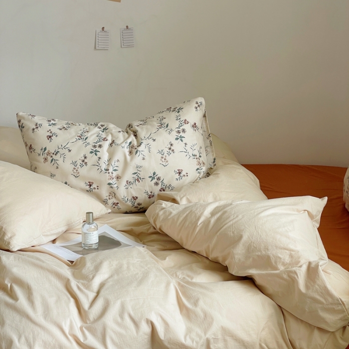 91家纺网 家纺一手货源 找家纺 梦享生活家居2022新款40s水洗棉四件套碎花系列卡其+焦糖