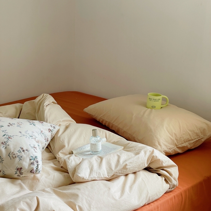 91家纺网 家纺一手货源 找家纺 梦享生活家居2022新款40s水洗棉四件套碎花系列卡其+焦糖