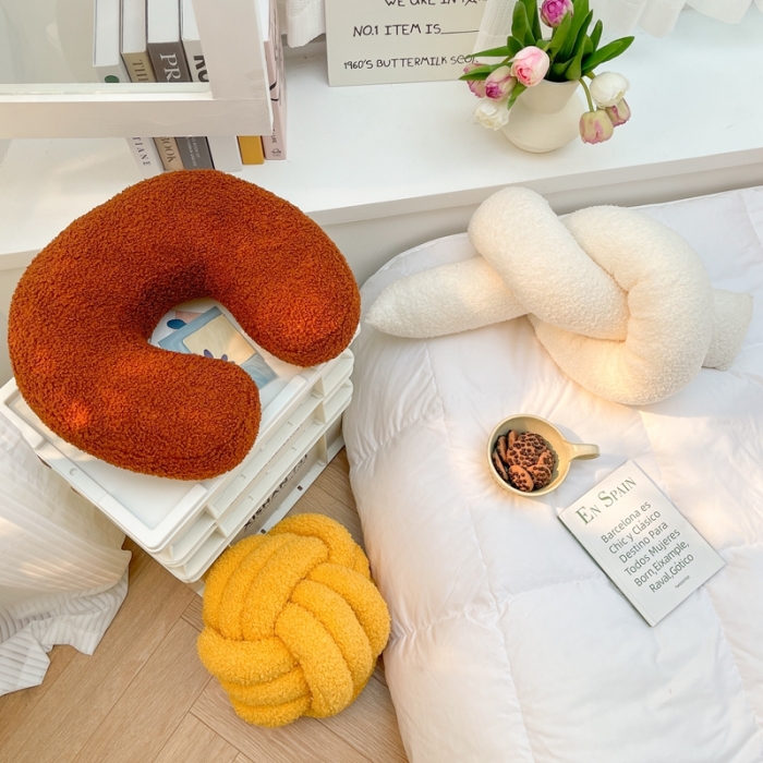 91家纺网 家纺一手货源 找家纺 （总）918拾朵家居 2022新款软棉棉系列抱枕