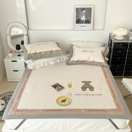 91家纺网 家纺一手货源 找家纺 昔可 2022新款大版数码水洗冰沐丝凉席 千鸟格纹熊