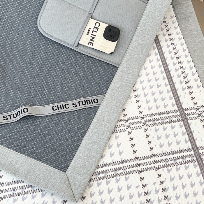 91家纺网 家纺一手货源 找家纺 昔可 2022新款大版数码水洗冰沐丝凉席 可可熊蓝