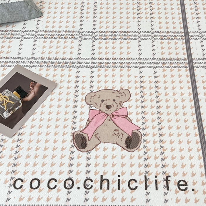 91家纺网 家纺一手货源 找家纺 昔可 2022新款大版数码水洗冰沐丝凉席 可可熊米