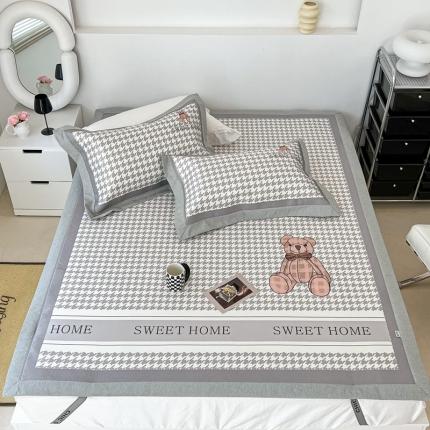 昔可 2022新款大版数码水洗冰沐丝凉席 酷酷千鸟格纹熊