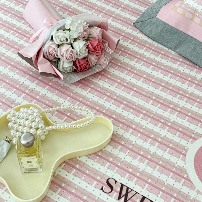 91家纺网 家纺一手货源 找家纺 昔可 2022新款大版数码水洗冰沐丝凉席 香香四叶花粉