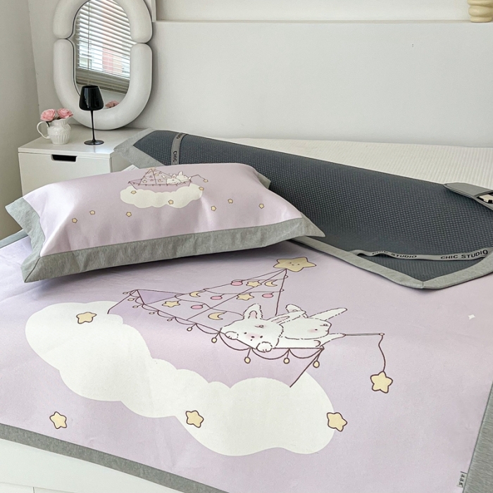 91家纺网 家纺一手货源 找家纺 昔可 2022新款大版数码水洗冰沐丝凉席 月亮船