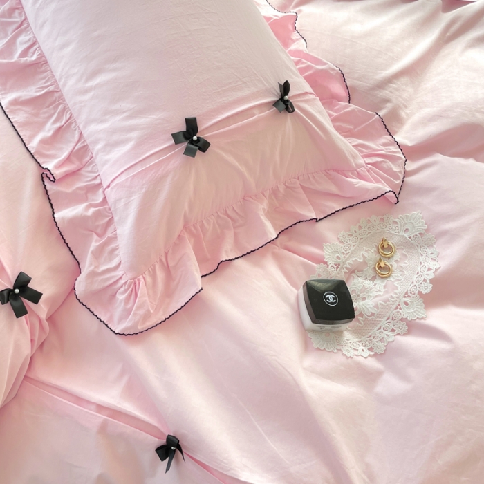 91家纺网 家纺一手货源 找家纺 玛奇朵 2022新款40S水洗棉手工订珠蝴蝶结-可可妮 可可妮-粉