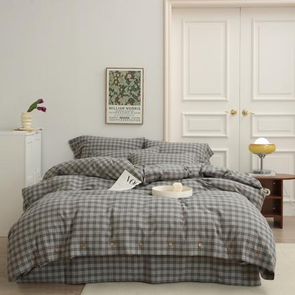 91家纺网 家纺一手货源 找家纺 榻尚家居 2023新款经典田园格子色织水洗棉四件套系列 自由（深灰格）