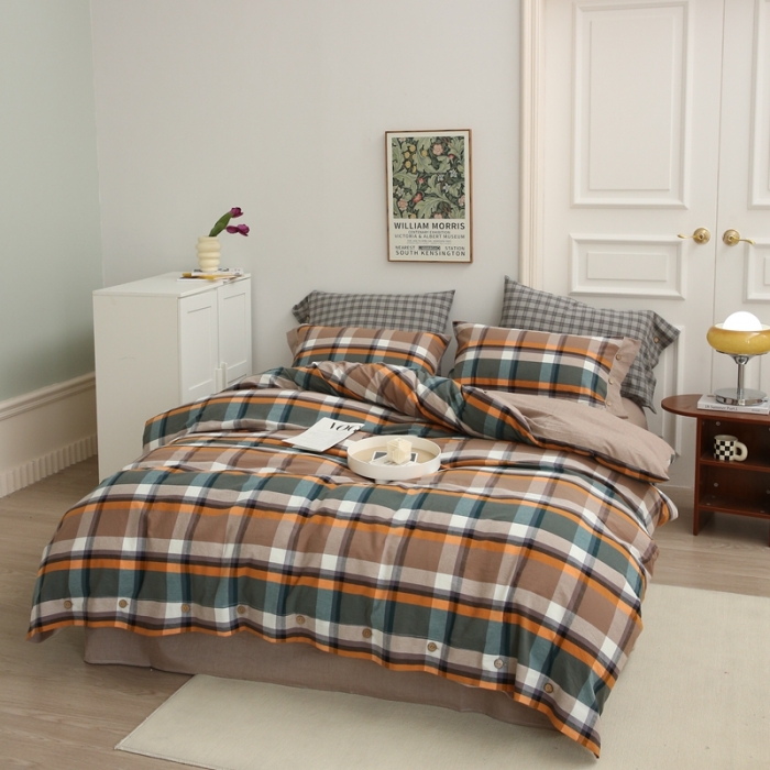 91家纺网 家纺一手货源 找家纺 榻尚家居 2023新款经典田园格子色织水洗棉四件套系列 华沙（棕绿）