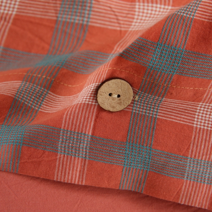 91家纺网 家纺一手货源 找家纺 榻尚家居 2023新款经典田园格子色织水洗棉四件套系列 森宇（红小格）