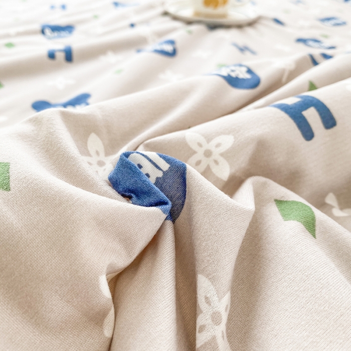 91家纺网 家纺一手货源 找家纺 梦享生活家居 2022新款针织棉卡通大豆夏被 H熊