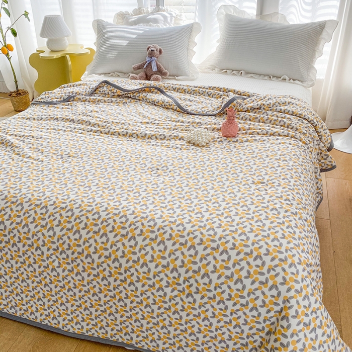 91家纺网 家纺一手货源 找家纺 梦享生活家居 2022新款针织棉卡通大豆夏被 春语