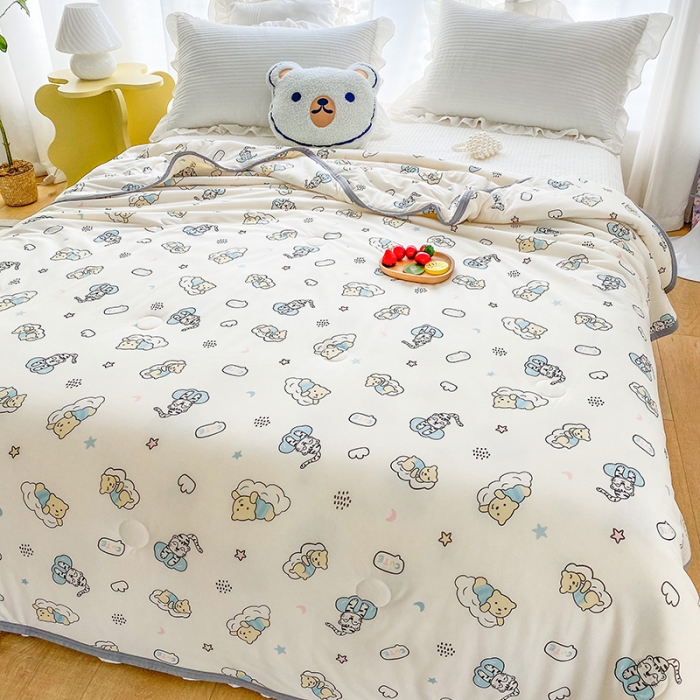 91家纺网 家纺一手货源 找家纺 梦享生活家居 2022新款针织棉卡通大豆夏被 迷你熊