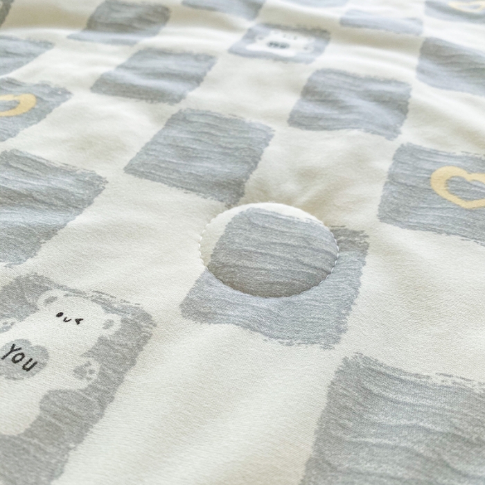 91家纺网 家纺一手货源 找家纺 梦享生活家居 2022新款针织棉卡通大豆夏被 棋盘格灰