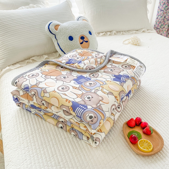 91家纺网 家纺一手货源 找家纺 梦享生活家居 2022新款针织棉卡通大豆夏被 森林日记