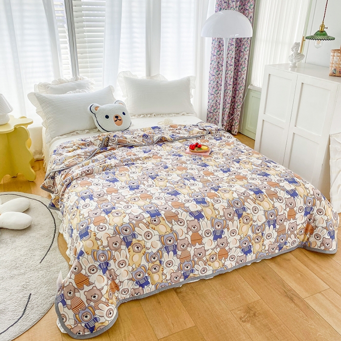 91家纺网 家纺一手货源 找家纺 梦享生活家居 2022新款针织棉卡通大豆夏被 森林日记