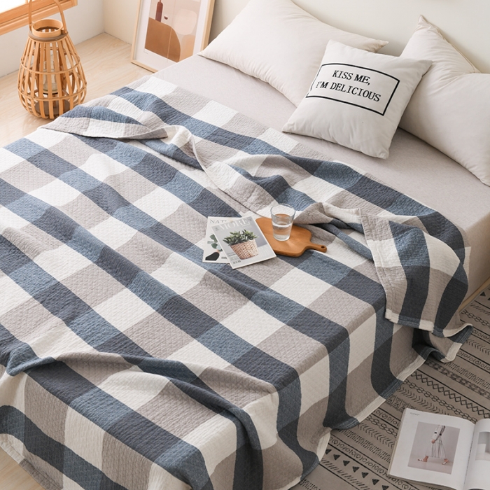 91家纺网 家纺一手货源 找家纺 雯雨 2022新款无印风纱布毛巾被夏被直播 复古大格兰