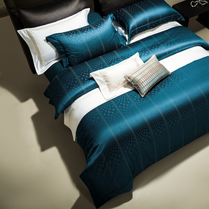 91家纺网 家纺一手货源 找家纺 雅韵诗真丝馆 2023新款全棉色织提花四件套 伊丽莎白孔雀蓝