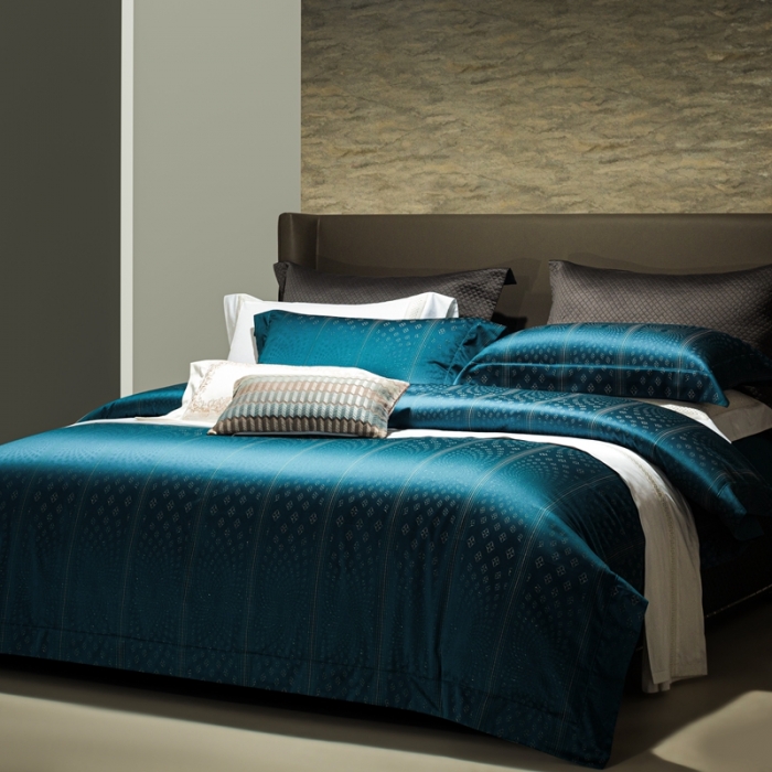 91家纺网 家纺一手货源 找家纺 雅韵诗真丝馆 2023新款全棉色织提花四件套 伊丽莎白孔雀蓝