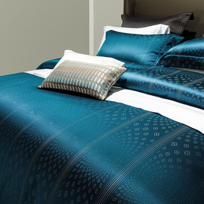 91家纺网 家纺一手货源 找家纺 雅韵诗真丝馆 2023新款全棉色织提花四件套 伊丽莎白孔雀蓝