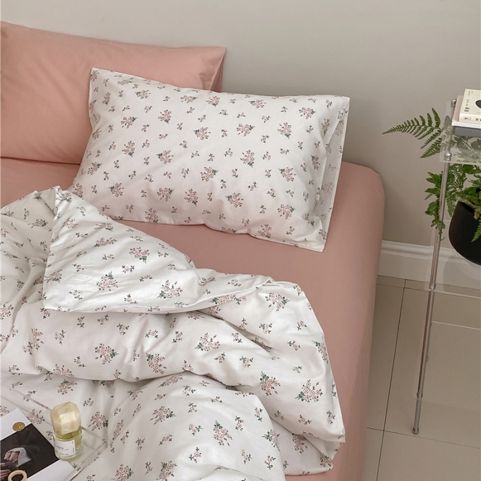 91家纺网 家纺一手货源 找家纺 棉眠 2022春夏新款全棉混搭四件套 松饼小姐（枕套可混搭可碎花）