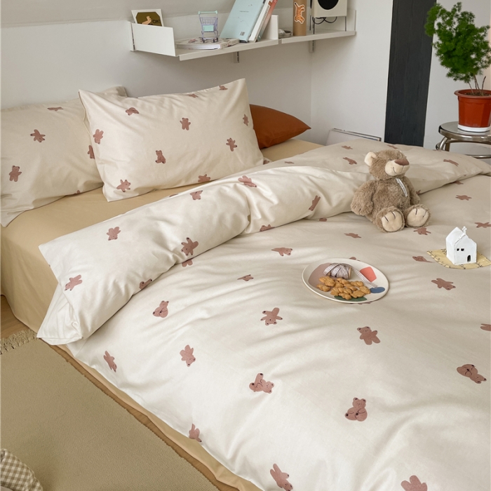 91家纺网 家纺一手货源 找家纺 棉眠 2022春夏新款全棉混搭四件套 滚滚熊（枕套默认混搭）