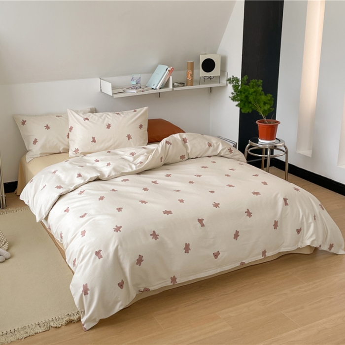 91家纺网 家纺一手货源 找家纺 棉眠 2022春夏新款全棉混搭四件套 滚滚熊（枕套默认混搭）