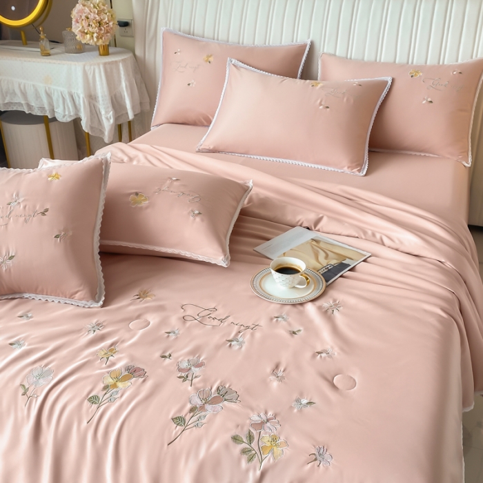 91家纺网 家纺一手货源 找家纺 安妮家居 2022新款水洗真丝夏被四件套 蕾丝裸粉