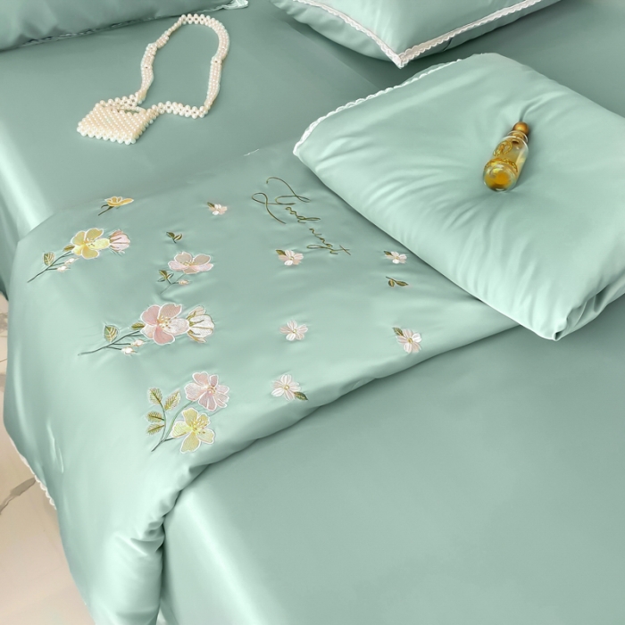 91家纺网 家纺一手货源 找家纺 安妮家居 2022新款水洗真丝夏被四件套 蕾丝浅绿