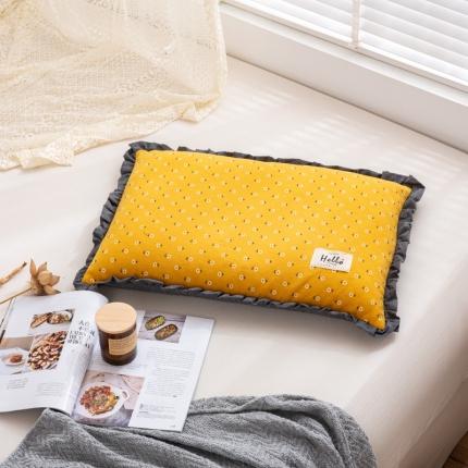 91家纺网 家纺一手货源 找家纺 总明星枕业 2022新款田园风纯棉荞麦壳枕头花边全荞麦皮枕芯