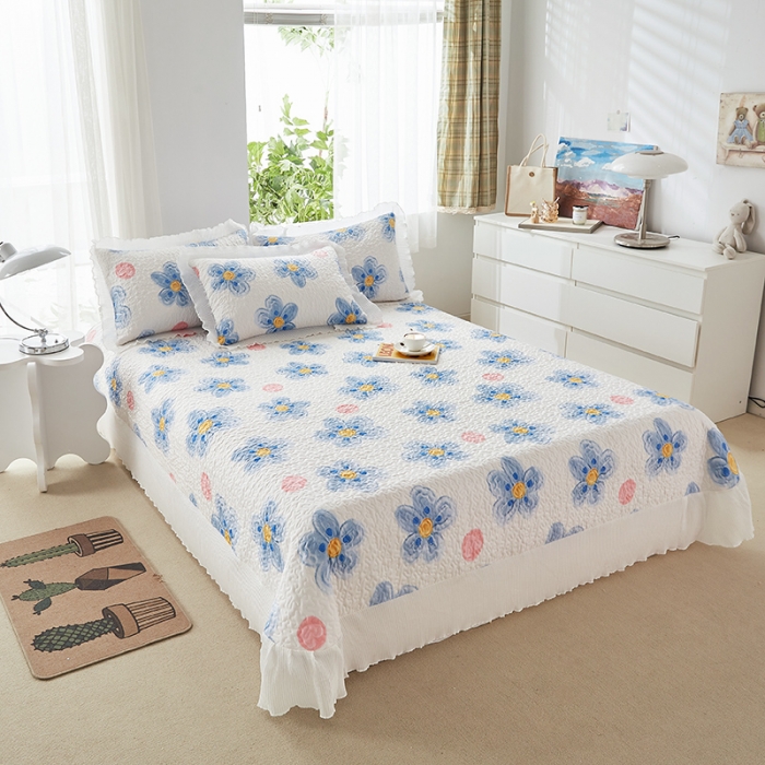 91家纺网 家纺一手货源 找家纺 艾晶美家纺 2022新款磨毛印花夹棉床盖三件套 春天里