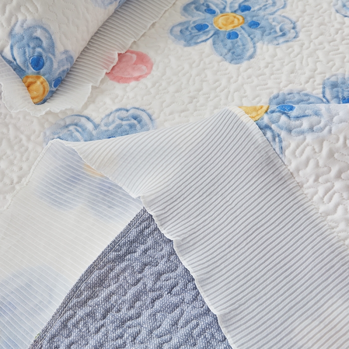 91家纺网 家纺一手货源 找家纺 艾晶美家纺 2022新款磨毛印花夹棉床盖三件套 春天里