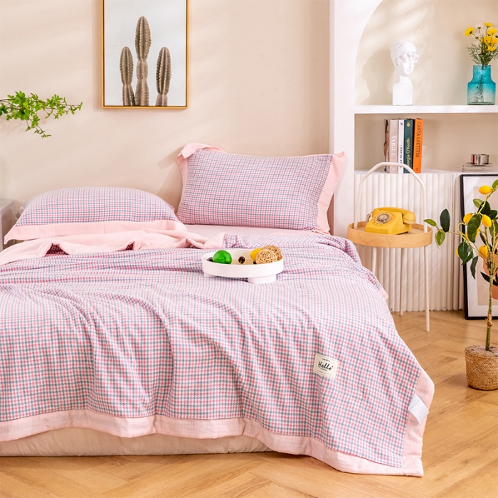 91家纺网 家纺一手货源 找家纺 简色坊 2023新款全棉色织小提花夏凉被小提花 梵西-灰粉