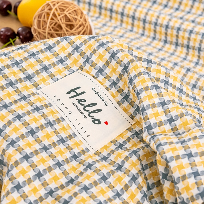 91家纺网 家纺一手货源 找家纺 简色坊 2023新款全棉色织小提花夏凉被小提花 梵西-杏黄