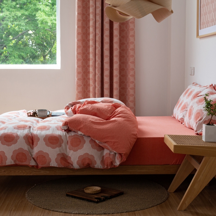 91家纺网 家纺一手货源 找家纺 安莱生活 2022新款双层纱太阳花四件套 太阳花桔红