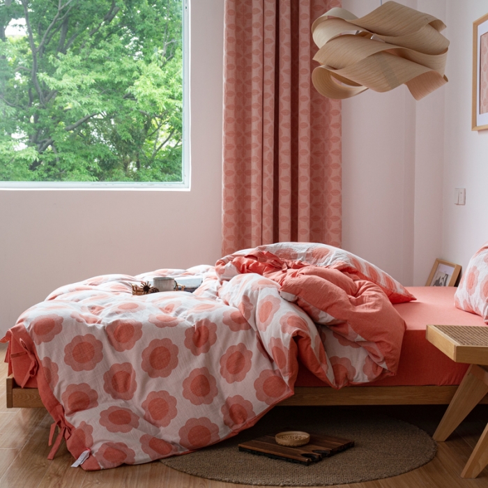 91家纺网 家纺一手货源 找家纺 安莱生活 2022新款双层纱太阳花四件套 太阳花桔红