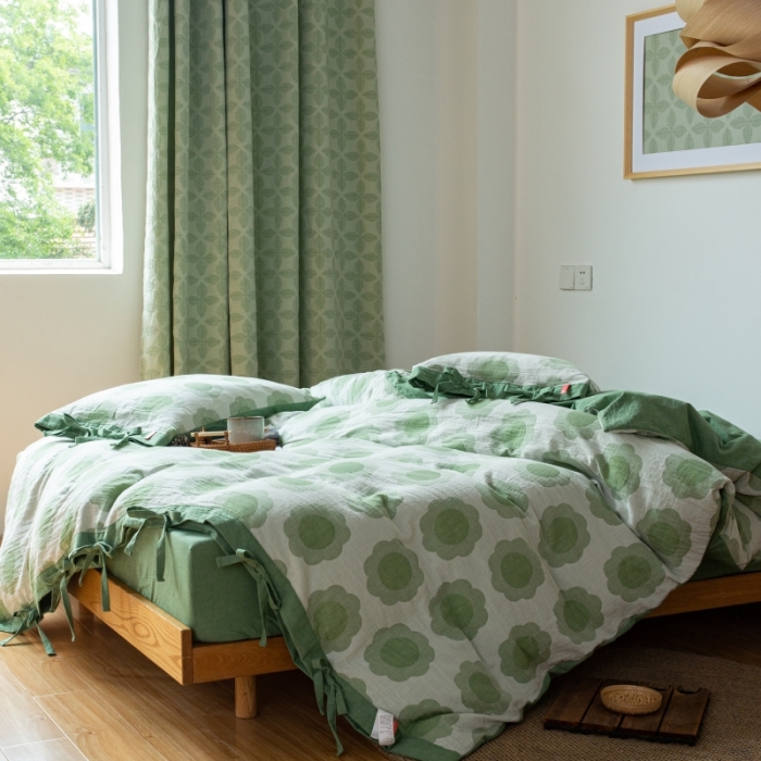 91家纺网 家纺一手货源 找家纺 安莱生活 2022新款双层纱太阳花四件套 太阳花嫩绿