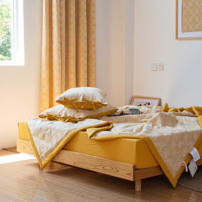 91家纺网 家纺一手货源 找家纺 （总）安莱生活 2023新款双层纱四叶草色织大提花夏被