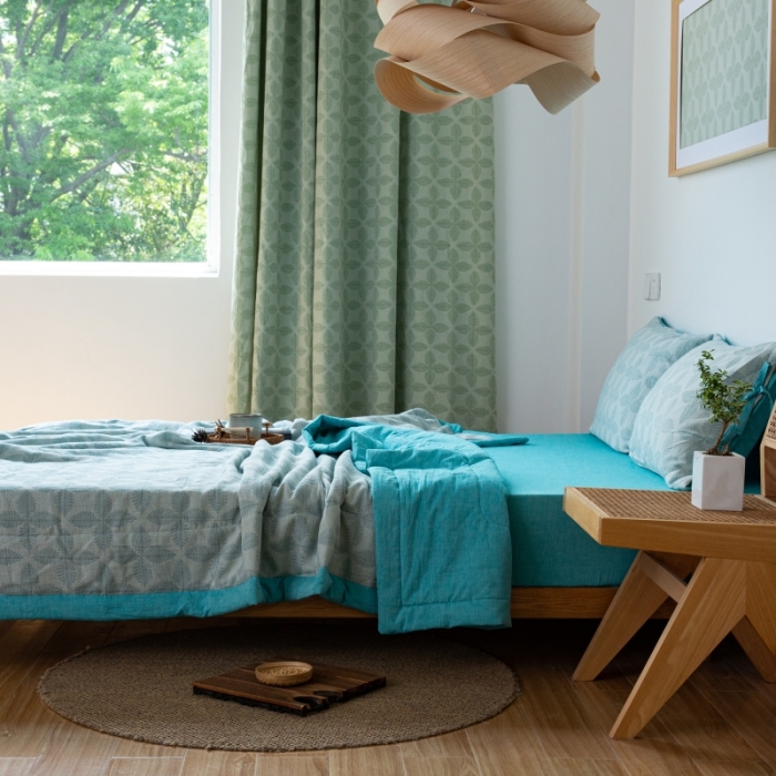 91家纺网 家纺一手货源 找家纺 安莱生活 2022新款双层纱四叶草色织大提花夏被 四叶草兰青