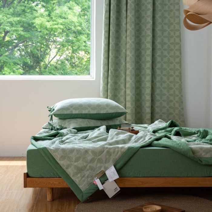 91家纺网 家纺一手货源 找家纺 安莱生活 2022新款双层纱四叶草色织大提花夏被 四叶草嫩绿