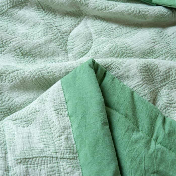 91家纺网 家纺一手货源 找家纺 安莱生活 2022新款双层纱四叶草色织大提花夏被 四叶草嫩绿