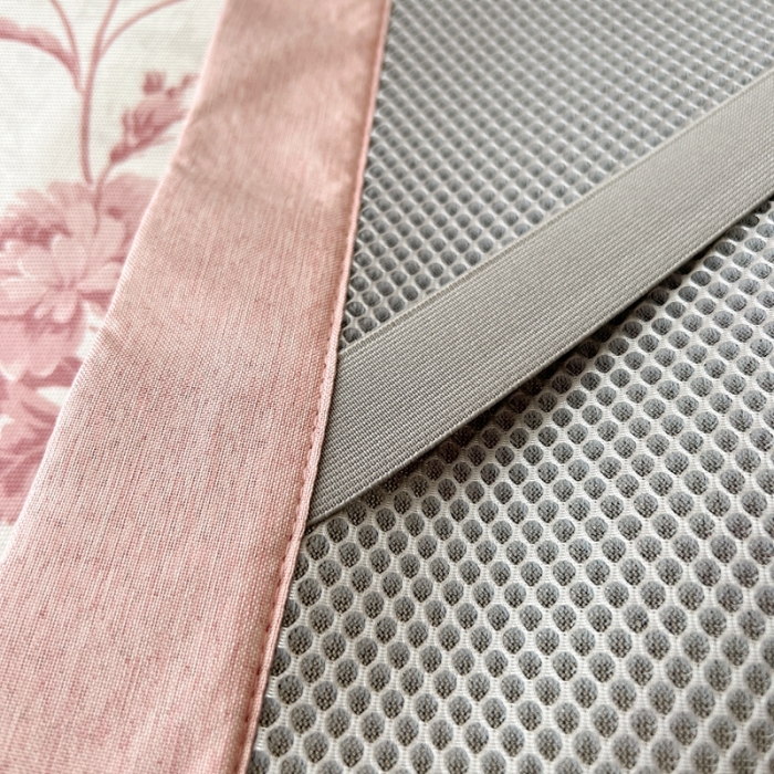 91家纺网 家纺一手货源 找家纺 时年 2022新款水洗冰露丝养生席凉席 莫奈-粉