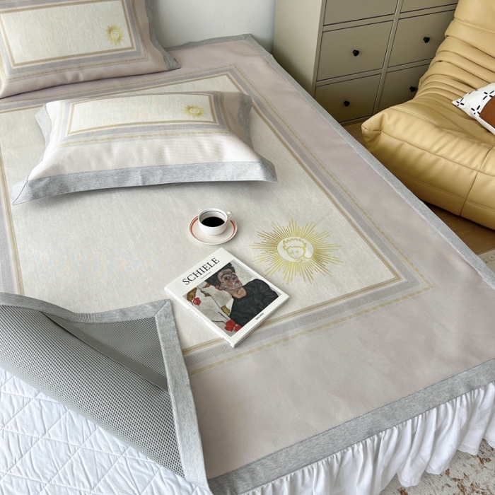 91家纺网 家纺一手货源 找家纺 时年 2022新款水洗冰露丝养生席凉席 小幸运-粉