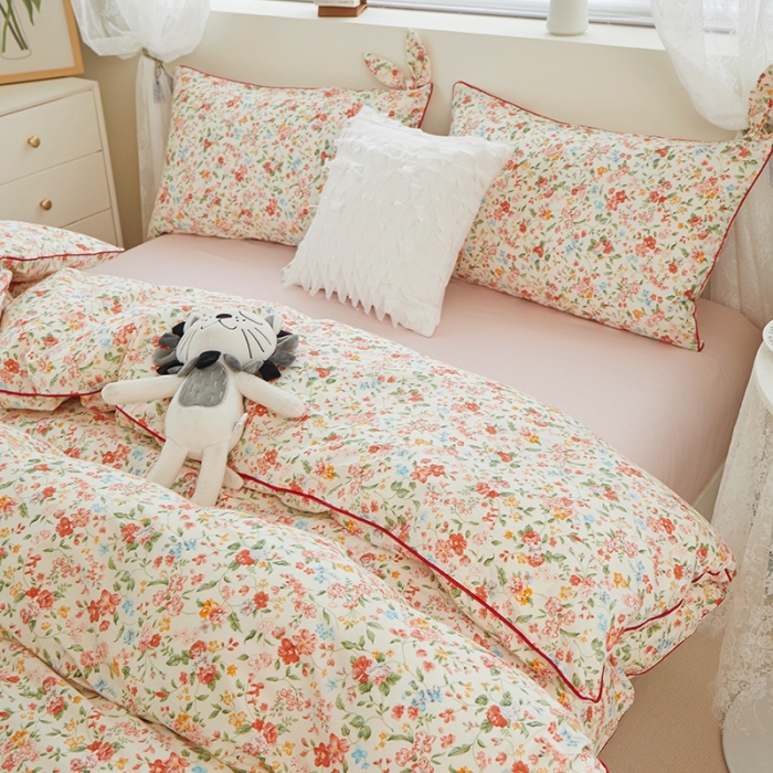 91家纺网 家纺一手货源 找家纺 一米阳光 2022新款镶边兔耳朵工艺款系列四件套 朵艺